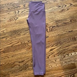 Wunder Under Luxtreme tights size 8